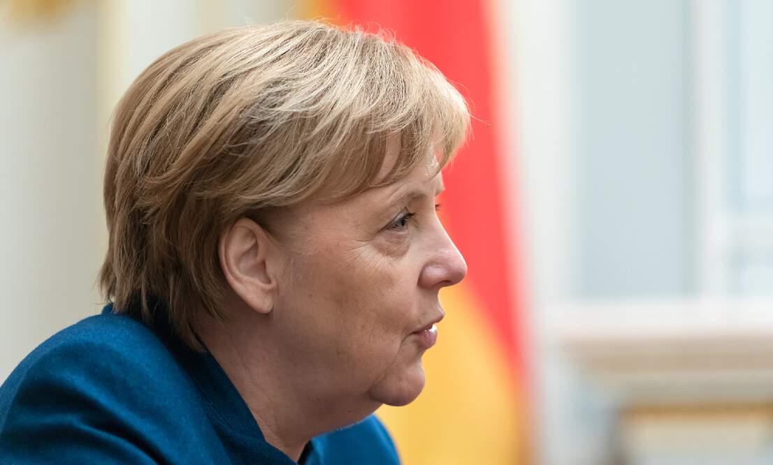 Germany Has 8 To 10 Difficult Weeks Ahead Says Angela Merkel