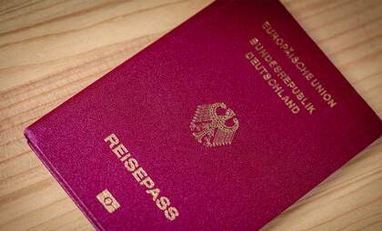The German passport (deutscher Reisepass)