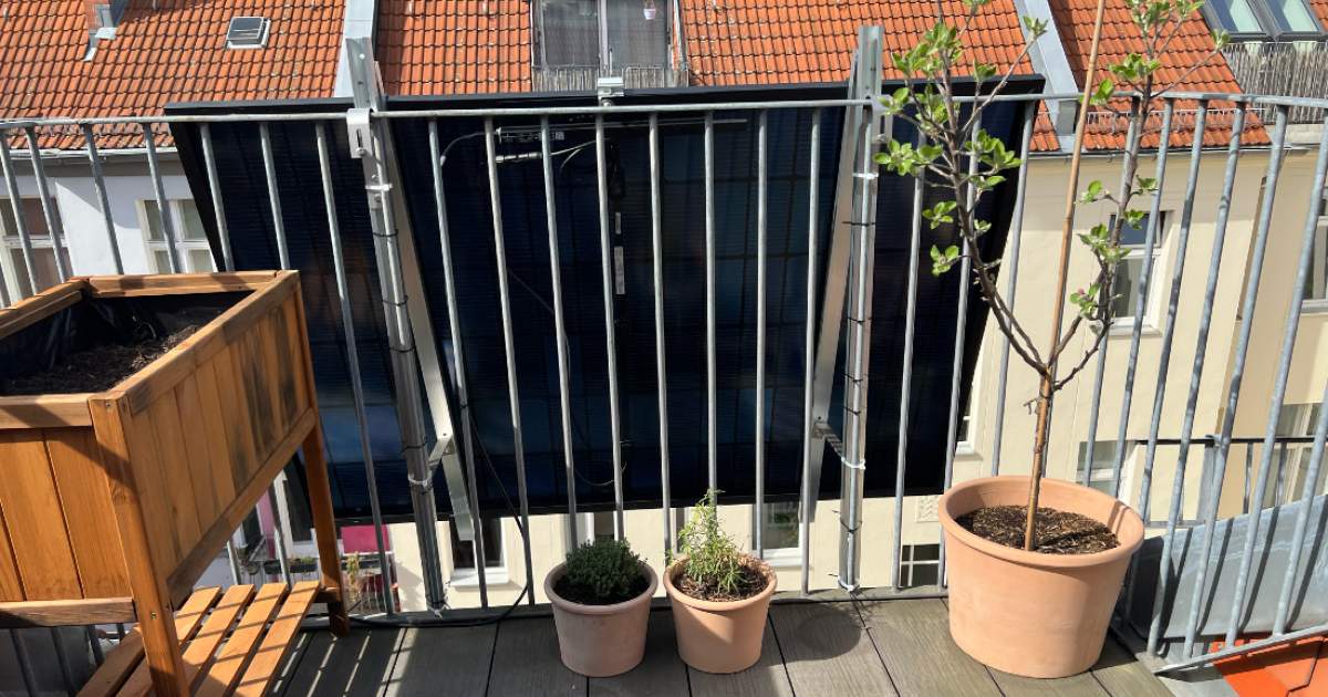 Turn your balcony into a power plant with a solar panel from Ostrom